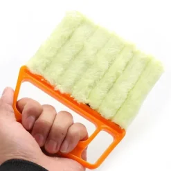 Fönsterrengöring-Effektiv Rengörare för Orange Persienner med Spillfri Vattenteknik