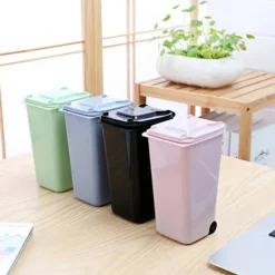 Jettbuying Soptunnor-Mini Desktop papperskorg Plastsoptunnor med lock Hushållskl 4pcs