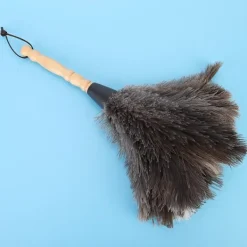 Svampar & Dukar-Reusable Ostrich Feather Duster with Anti-Static Wooden Handle