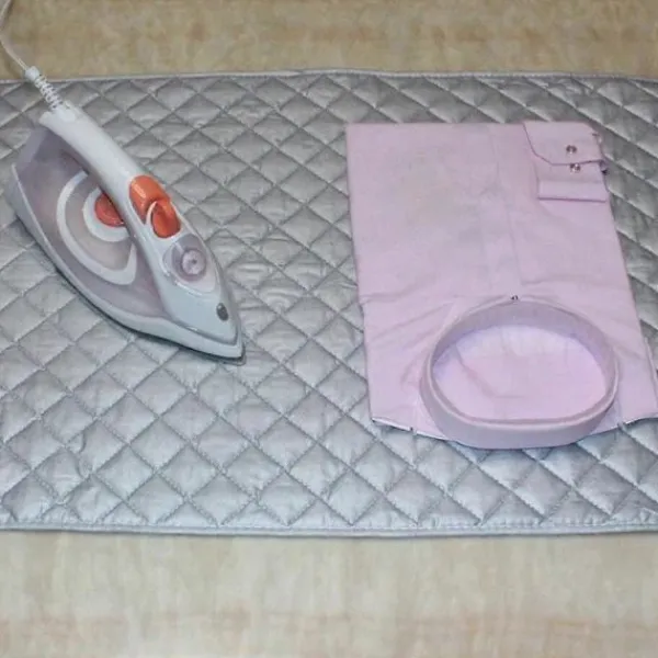 Strykjärn-Strykbordsmatta för Bänkskiva Tvättmaskin Torktumlare Skydd Värmebeständig Filt Pressduk