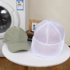 INF Tvättillbehör-Tvättväska för hattar: Skydda dina kepsar i tvättmaskinen med denna praktiska tvättpåse, förhindra deformation och behål